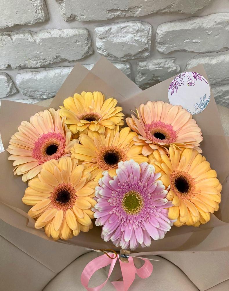 Букет цветов из: Герберы в Приютово