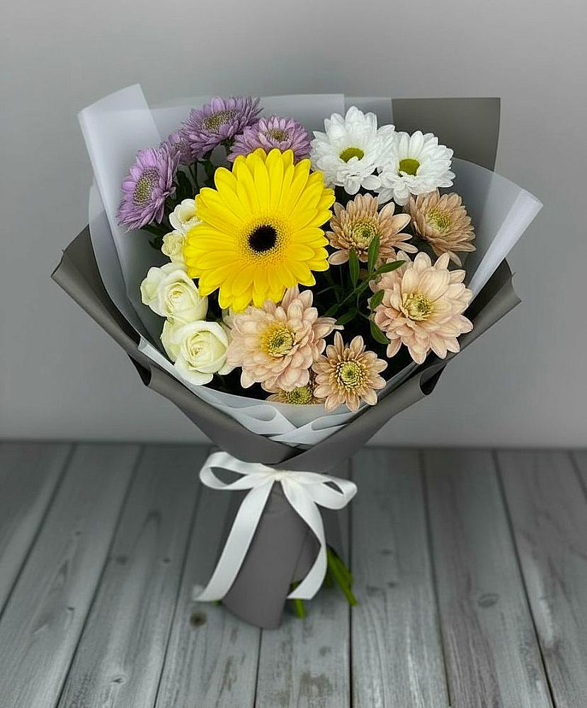 Букет цветов из: Розы, Герберы и Хризантемы в Приютово