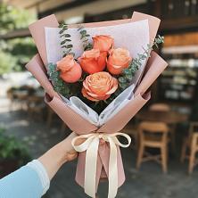 Букет цветов из:  Розы в Приютово