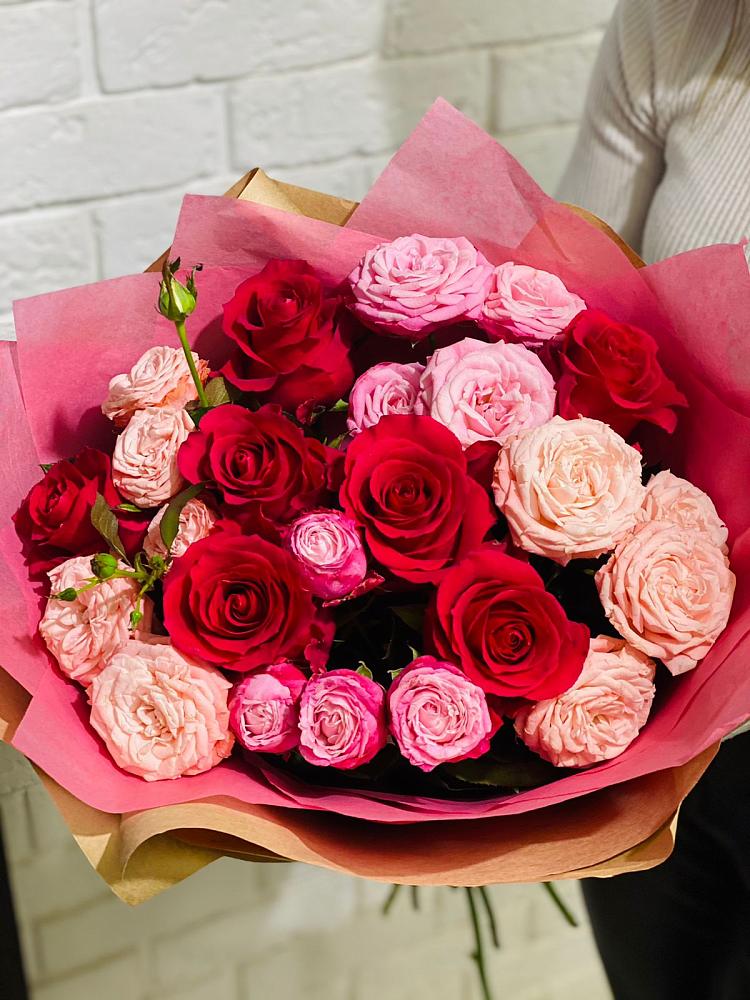 Букет цветов из: Розы в Приютово