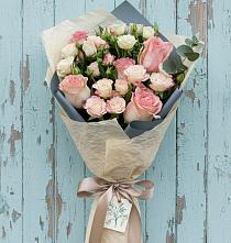 Букет цветов из:  Розы в Приютово